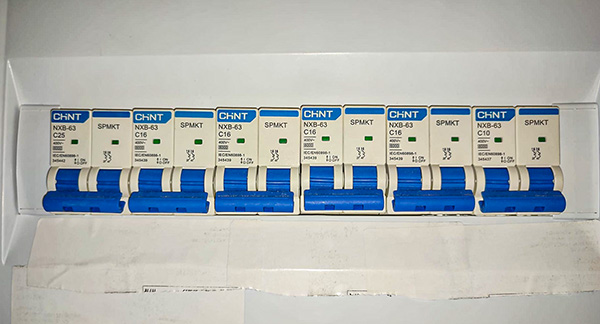 Subir potencia luz - Cuánta potencia contratar